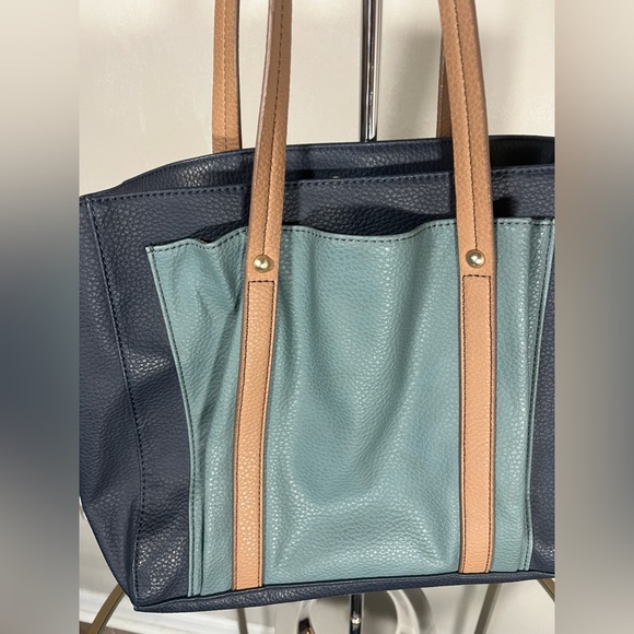 Vintage Relic Hobo Bag - Picture 3 of 6